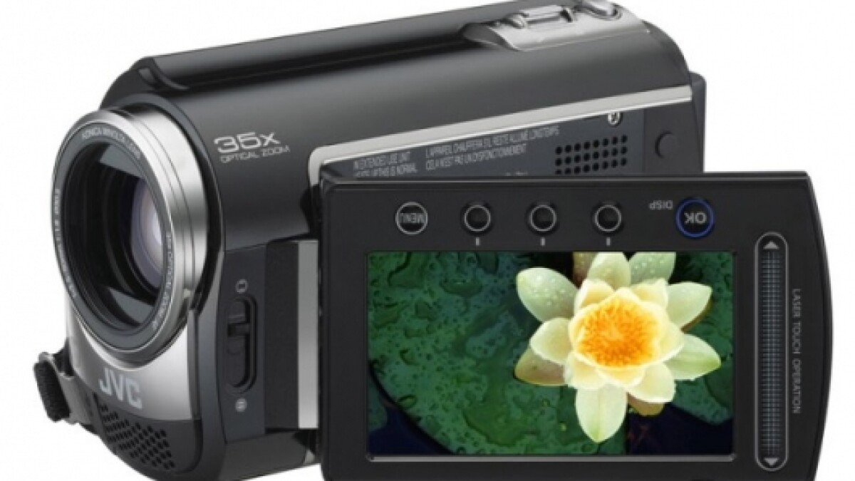 JVC unveils new Everio hard disk camcorder line for 2008